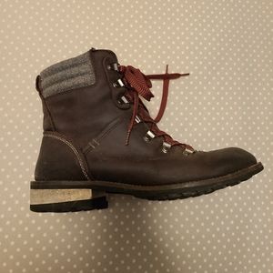 Kodiak Brown Leather Hiking Boots size 8